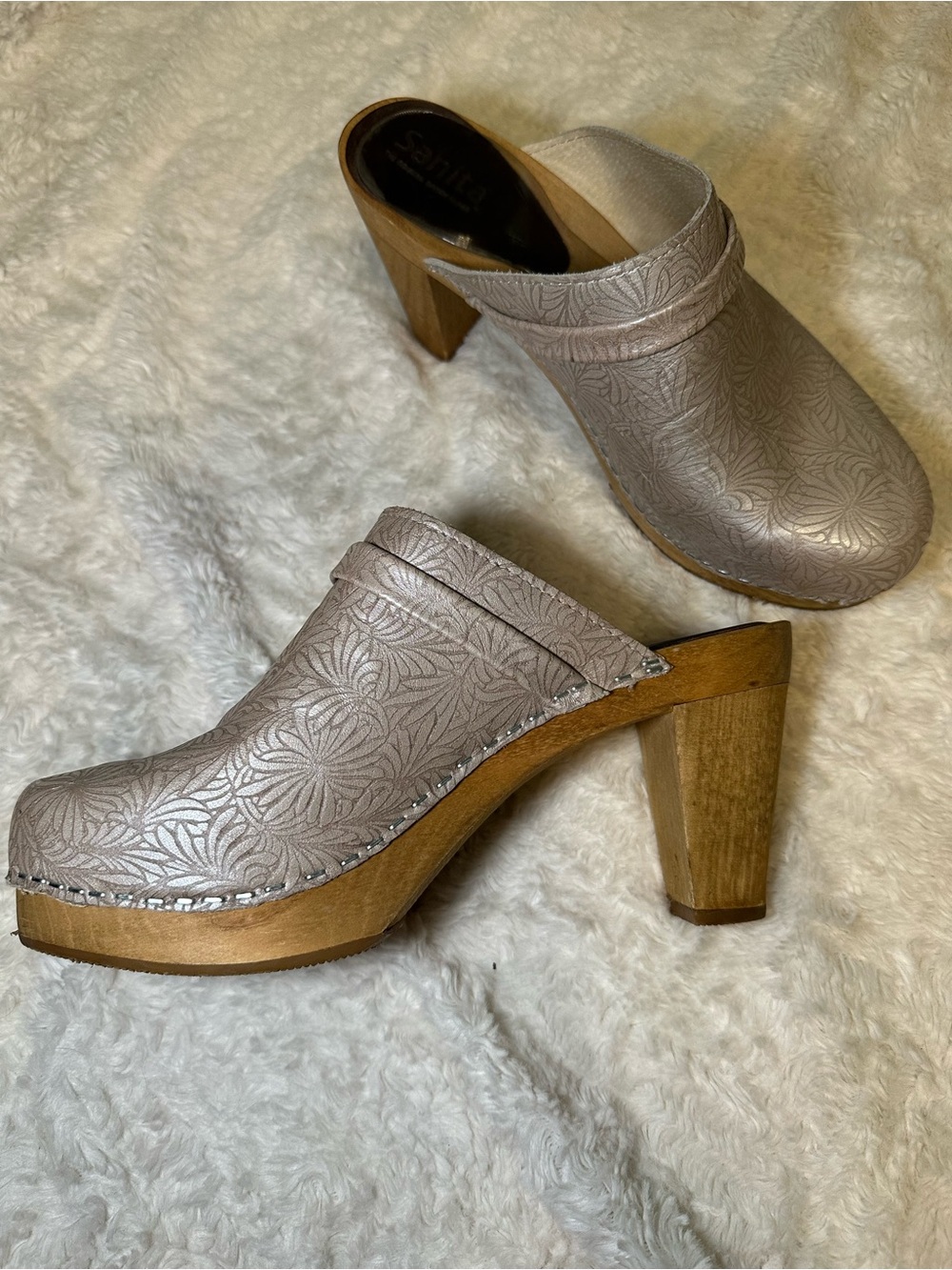 Sanita Metallic Taupe Floral Embossed Size 8 Clog Mules